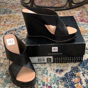 Wedge sandals